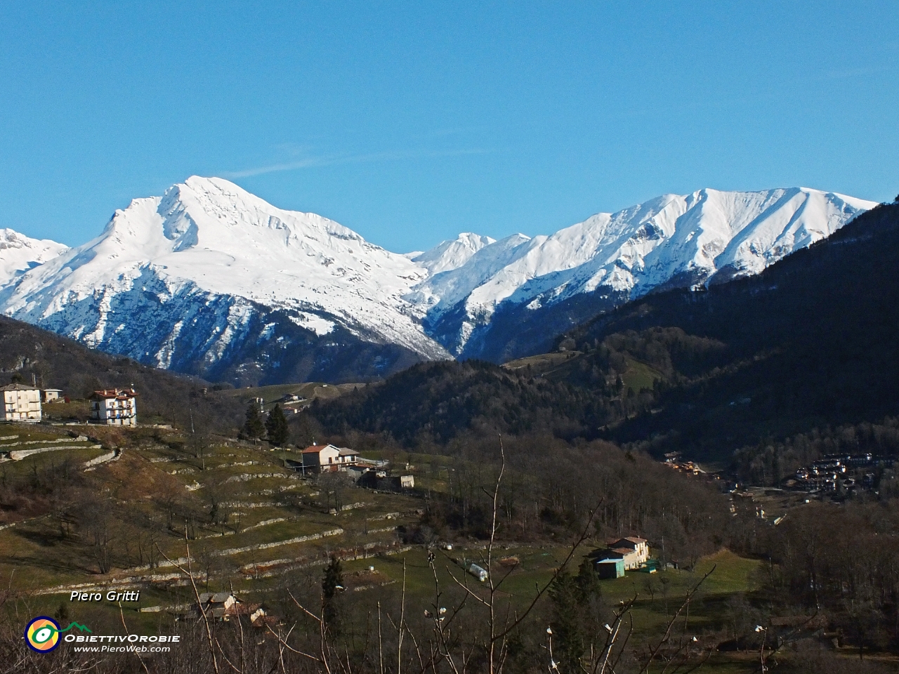 30 Pizzo Arera e Cima Grem.JPG